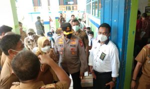 Forkopimda Kab Gowa Memantau Jalannya Vaksinasi Tingkat Pelajar Di SMPN 4 Sungguminasa
