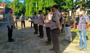 Pimpin Apel Pagi, Kapolsek Bajeng Tekankan Personil Persuasif Dalam Pengamanan Vaksinasi Massal