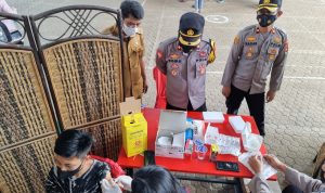 Wakapolres Gowa Tinjau Kegiatan Vaksin di Mesjid Cheng Hoo Gowa
