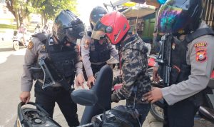 Tegakkan Displin Penggunaan Masker, Unit 01 Turjawali Samapta Polres Gowa Gelar Operasi Yustisi