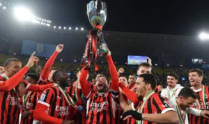 AC Milan Bangkit dari Ketinggalan Menang 3-2 atas Torino dan Rebut Puncak Serie A